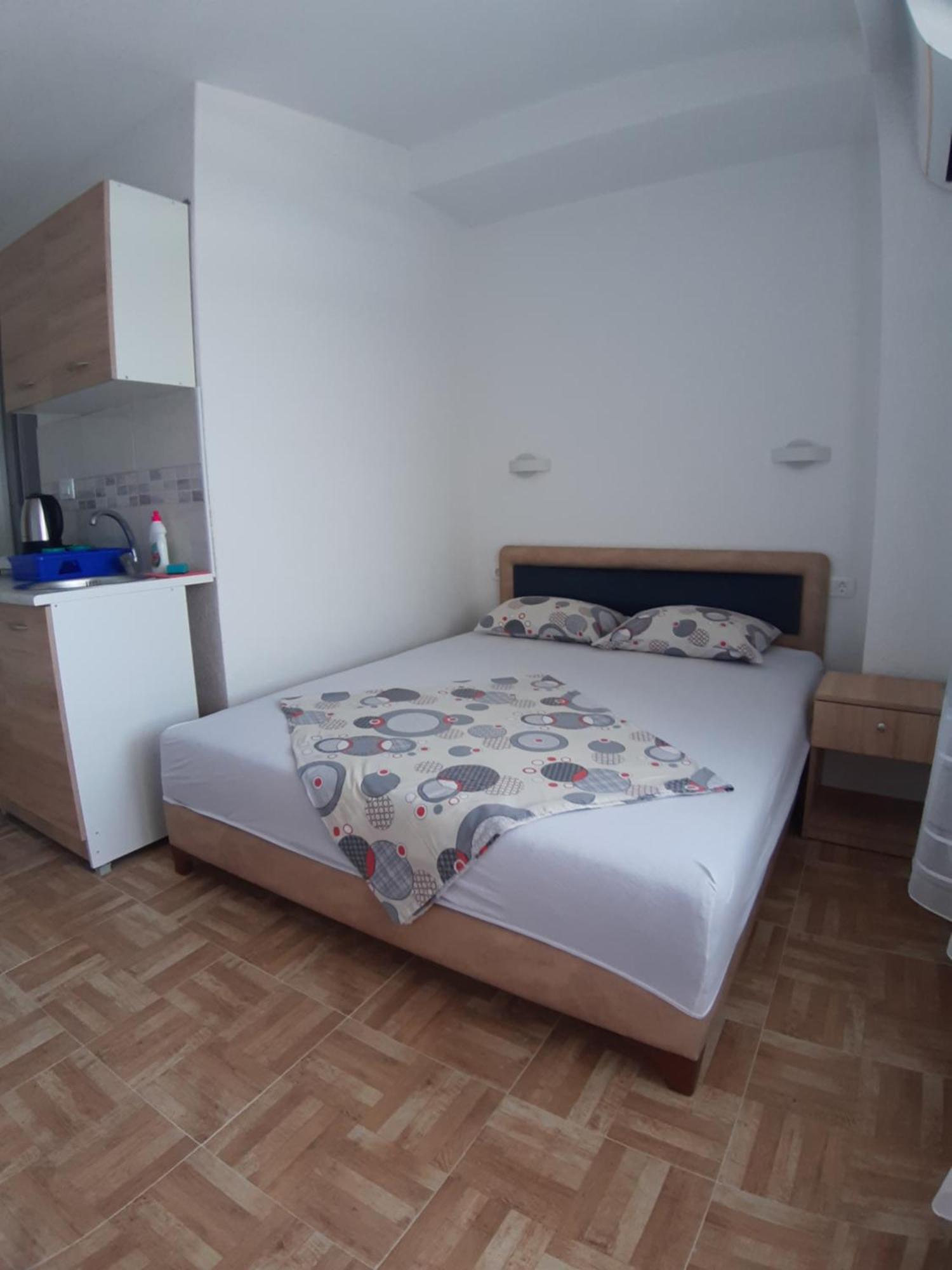 Apartments Snezana Bar Exterior photo
